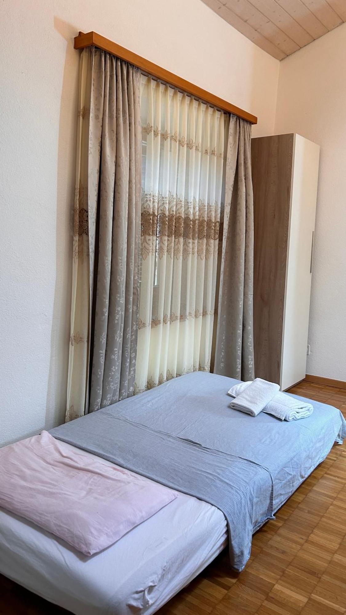 A Hilarious Hideaway In Roveredo 아파트 외부 사진